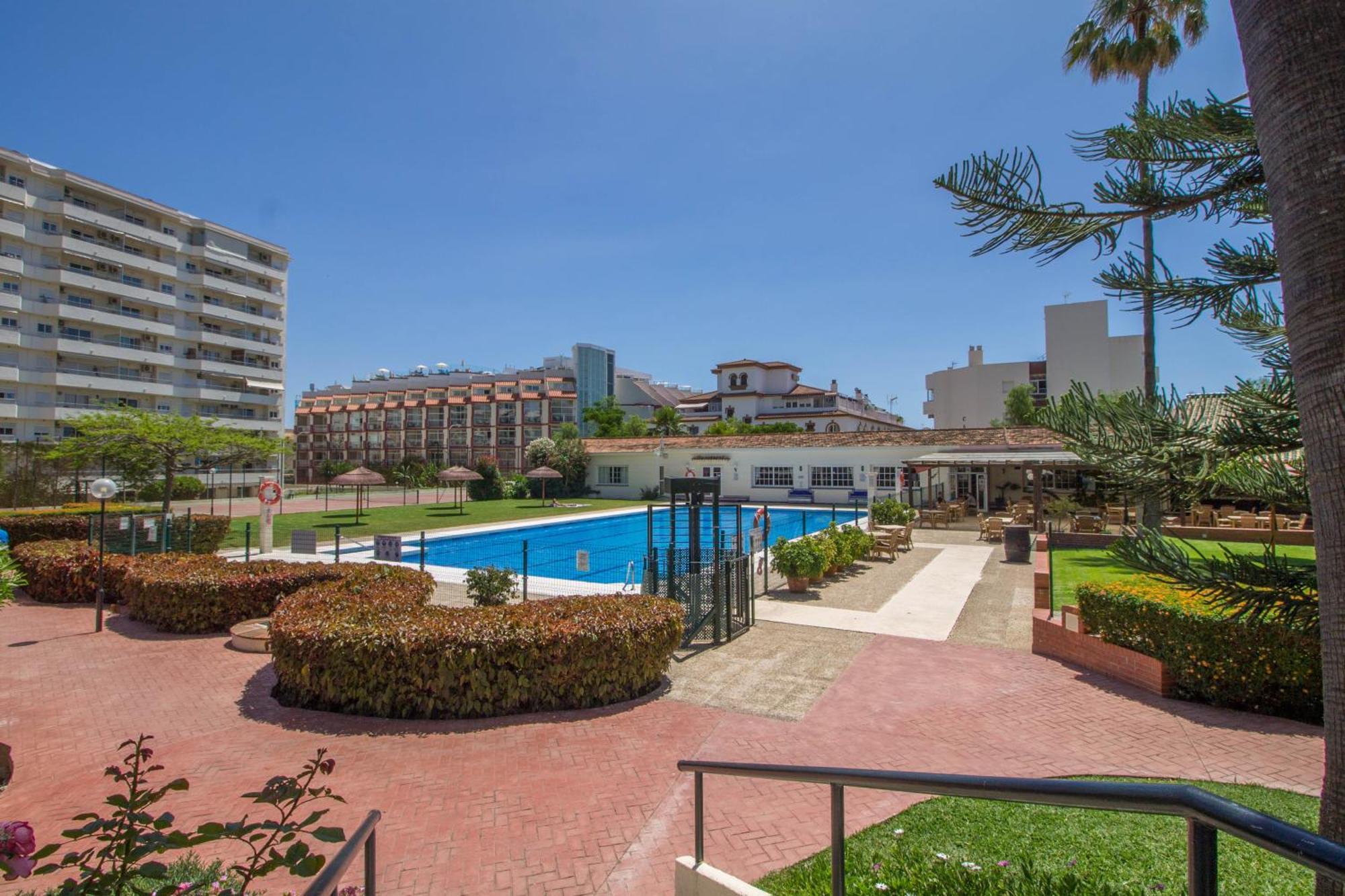 Apartamento Carihuela Palace 417 By Ivi Real Estate Torremolinos